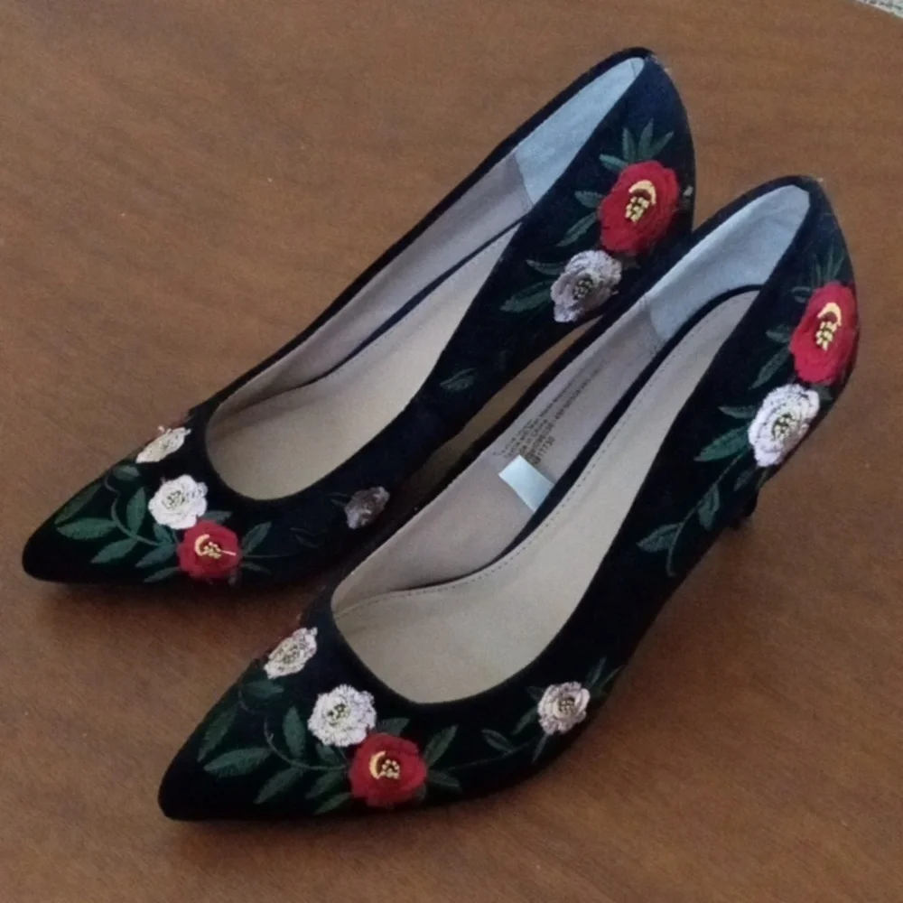 Embroidered Velvet Heels
